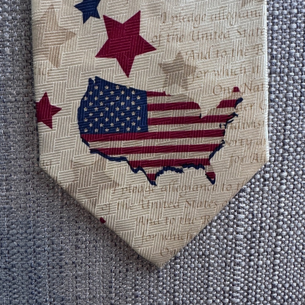 Mad House Marketing Allegiance USA Flag Pledge of Allegiance Silk Tie Tan 700701 - Picture 3 of 10